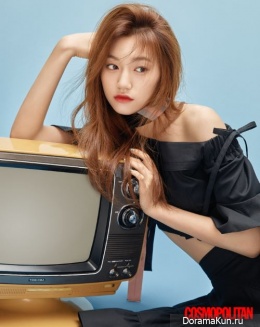 Doyeon (Weki Meki) для Cosmopolitan September 2017