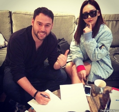 CL, Scooter Braun
