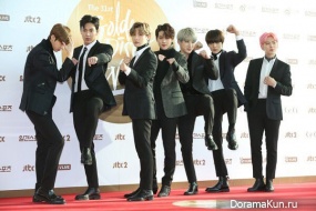 MONSTA X MONSTA X