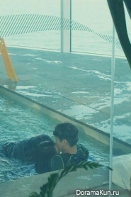 Kai, Krystal
