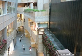 The Mori Art Museum