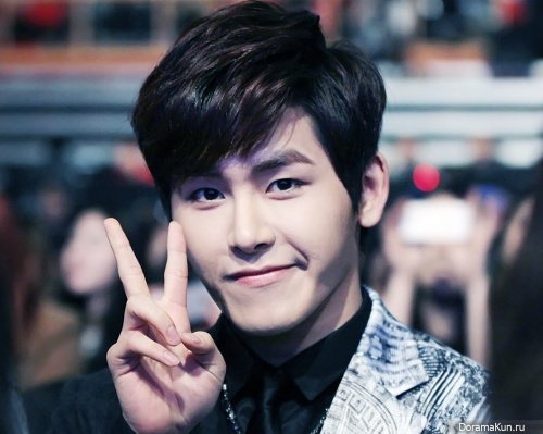 HOYA