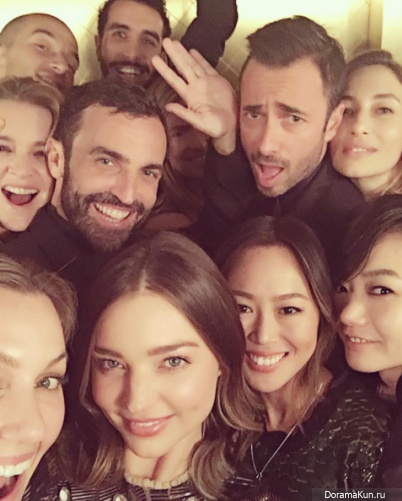 elevatorselfie@louisvuitton@nicholasghesquiere