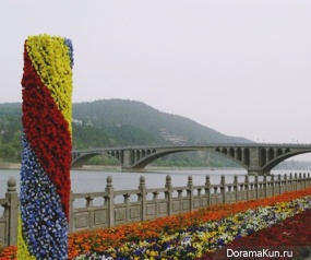 festival of peonies in Luoyang