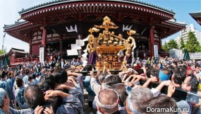 Sanja Matsuri
