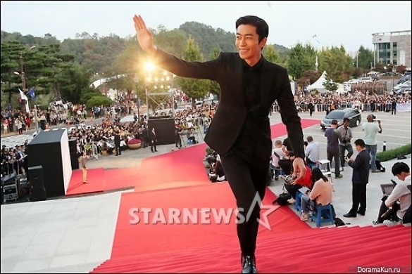Shin Sung Rok