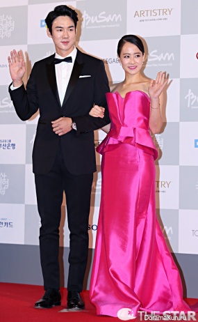 Yoo Yeon Seok и Ryu Hyeon Gon Yoo Yeon Seok и Ryu Hyeon Gon