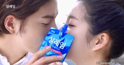 Hong Jong Hyun и Yura из Girl's Day Hong Jong Hyun и Yura из Girl's Day