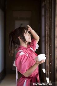 Spirited-Away-cosplay