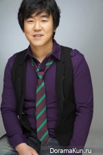 Yoon Je Moon