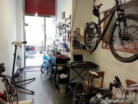Bike Cafe in Bundane