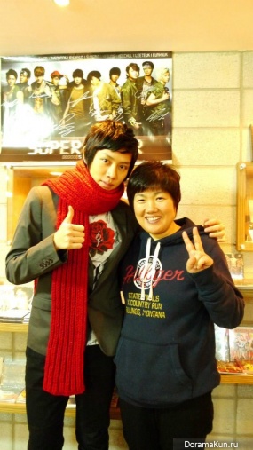 K- POP cafe on Myeong-dong