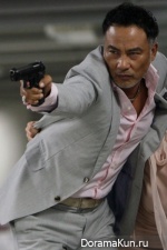 Simon Yam