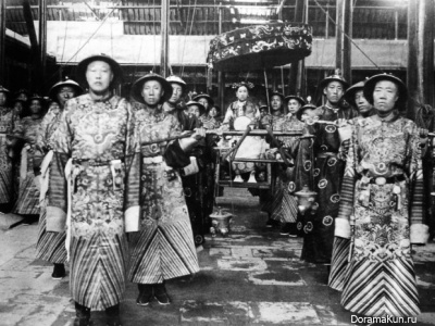 Chinese eunuchs