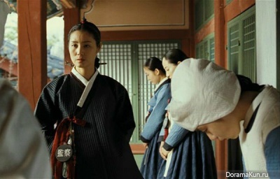 Court lady and the maid of the palace of the Joseon