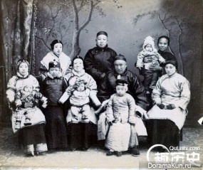 China. Concubines