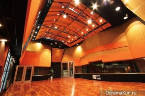 Victor Entertainment