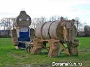 Соломенные скульптуры