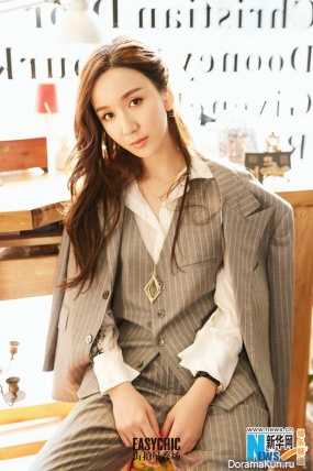 Loura Lou для Easychic April 2017