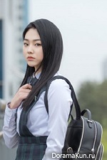 Kang Mi Na