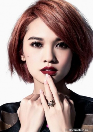 Rainie Yang Rainie Yang