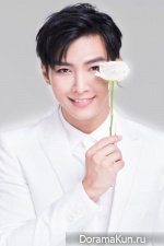 Aaron Yan