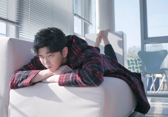 Yoon Kyoon Sang