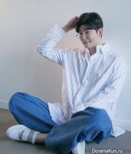 Yoon Kyoon Sang