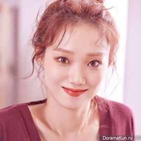 Lee Sung Kyung