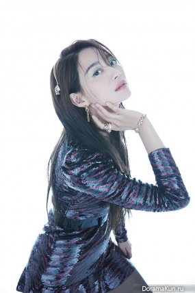 Shin Min Ah