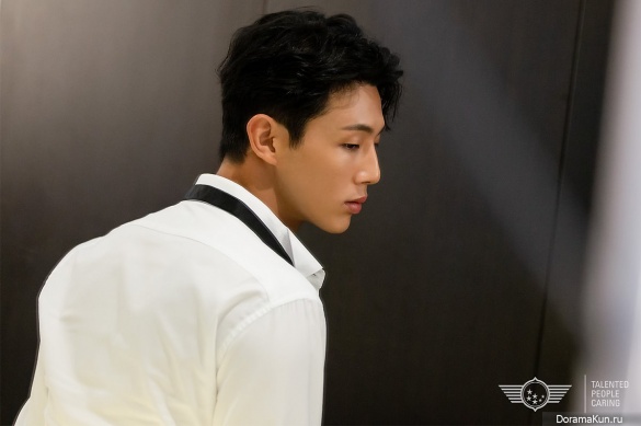 Kim Ji Soo