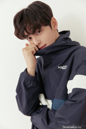 Cha Eun Woo