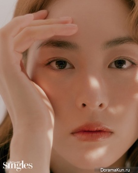 Lee Yeon Hee