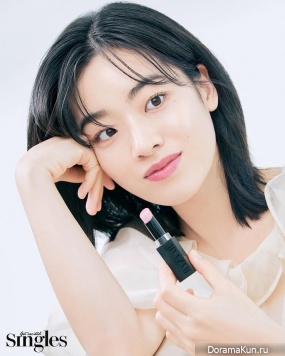 Lee Joo Young