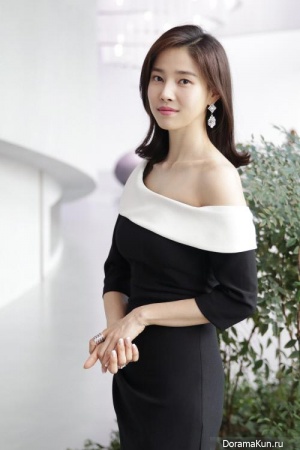 Moon Bo Ryung
