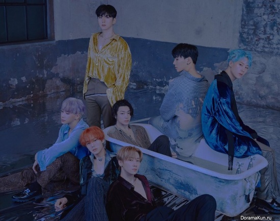 MONSTA X
