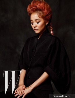 2NE1 (Dara) для W Korea November 2015