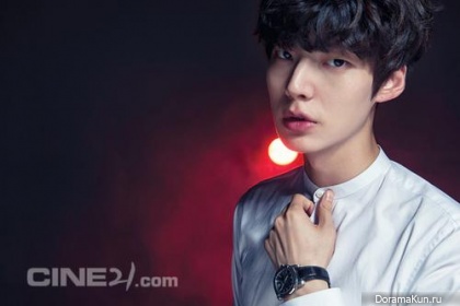 Ahn Jae Hyun для Cine21 Magazine August 2014