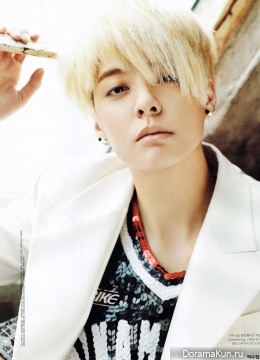 f(x) (Amber) для Elle March 2015 Extra