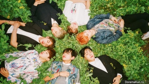 BTS для The Age of Blossoms