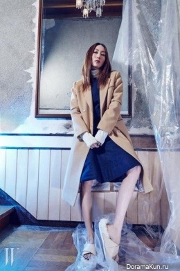 Bae Yoon Young, Ji Hyun Jung для W Korea March 2015