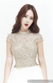 Baek Ji Young для Garosugil At Dawn