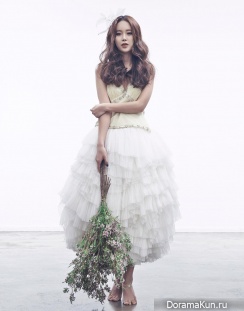 Baek Ji Young для Garosugil At Dawn