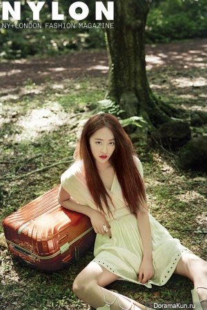 Sistar (Dasom) для Nylon July 2015