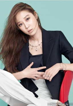 Gong Hyo Jin для J.estina Red 2015 CF
