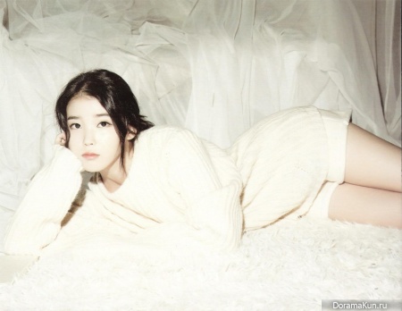 IU для 2015 Calendar CF Extra