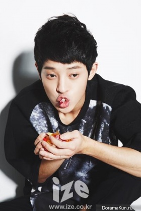 Jung Joon Young для IZE February 2015