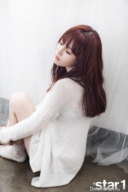 KARA (Young Ji) для @Star1 October 2014 Extra
