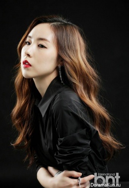 Kan Mi Youn для BNT International January 2015 Extra