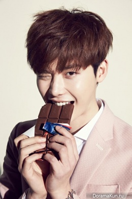 Lee Jong Suk для MVIO S/S 2015 Extra